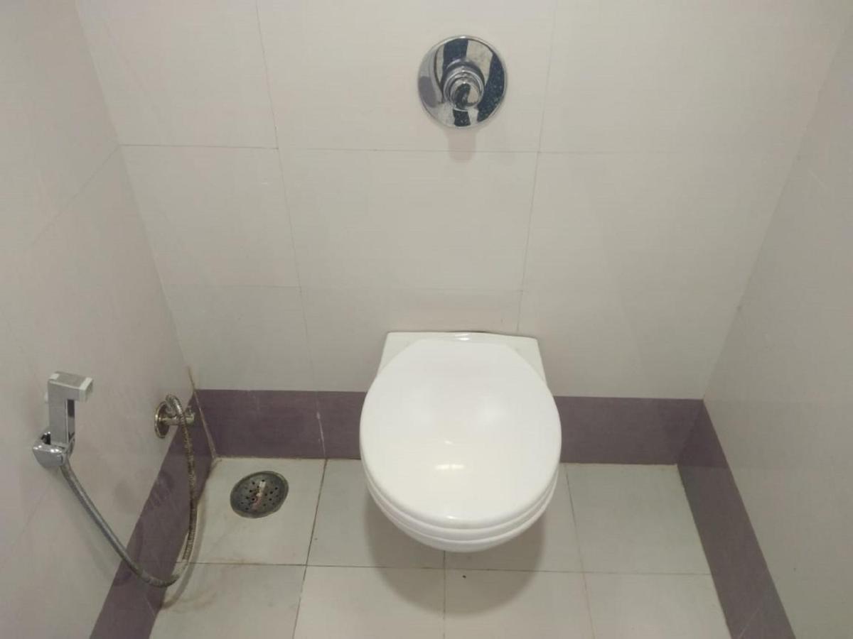 Hotel Krishna Exotica Ahmednagar Exteriör bild